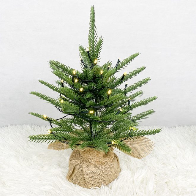 Table Top Christmas Tree (17)
